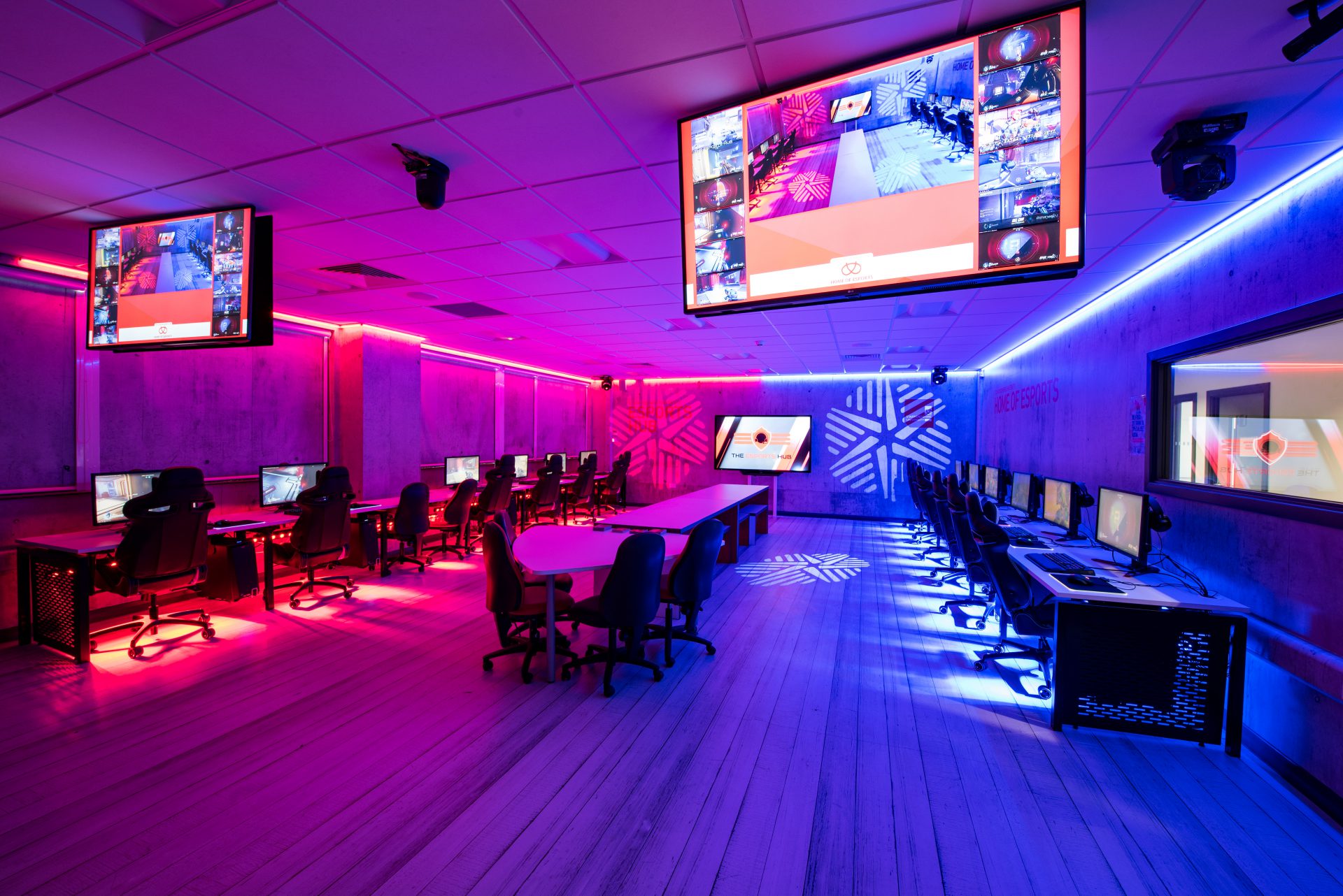 Esports Studio Staffordshire University Virtual Tour